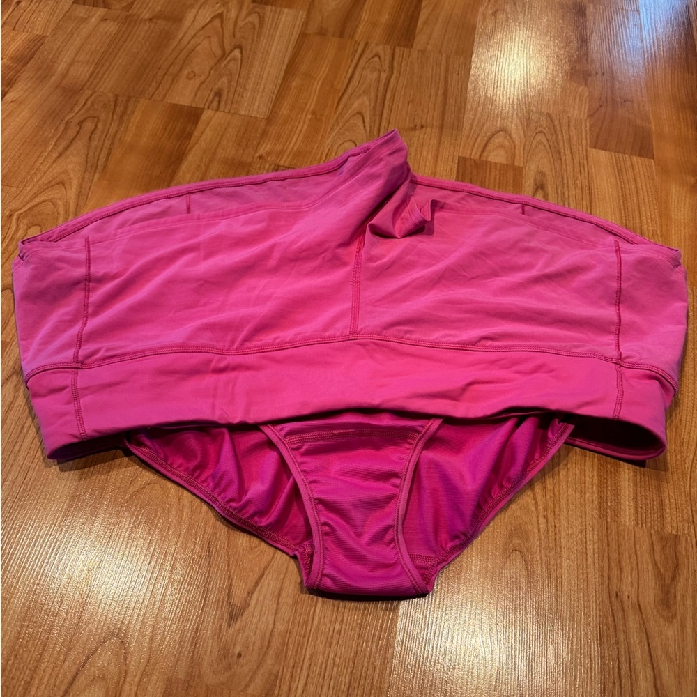 LULULEMON SONIC PINK SPEED UP SHORTS  “2.5 inch” - Picture 3 of 5